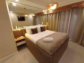 Citadel Inn a4 Central Nightlife Makati free Pool